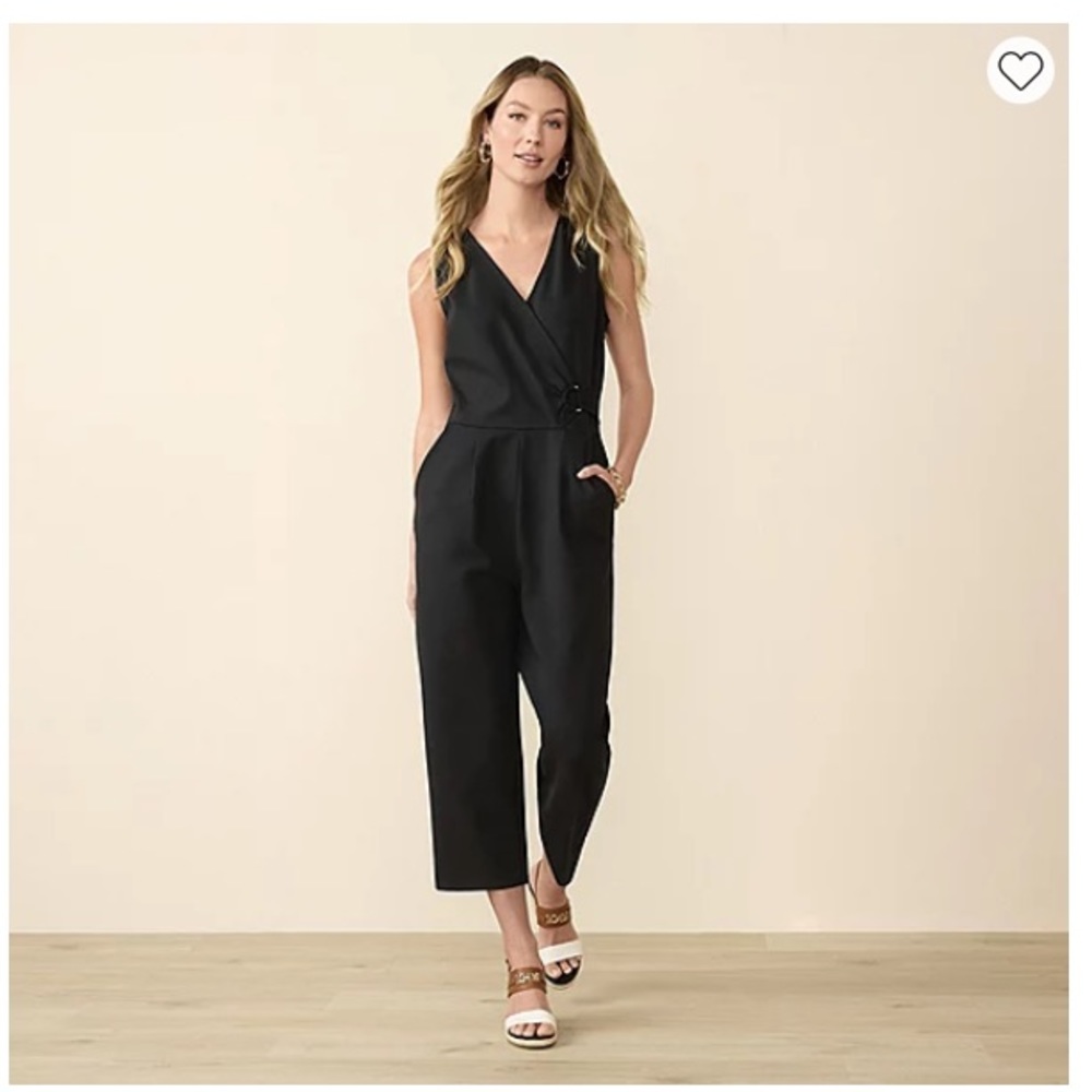 NWT Liz Claiborne Black Jumpsuit v neck size 6